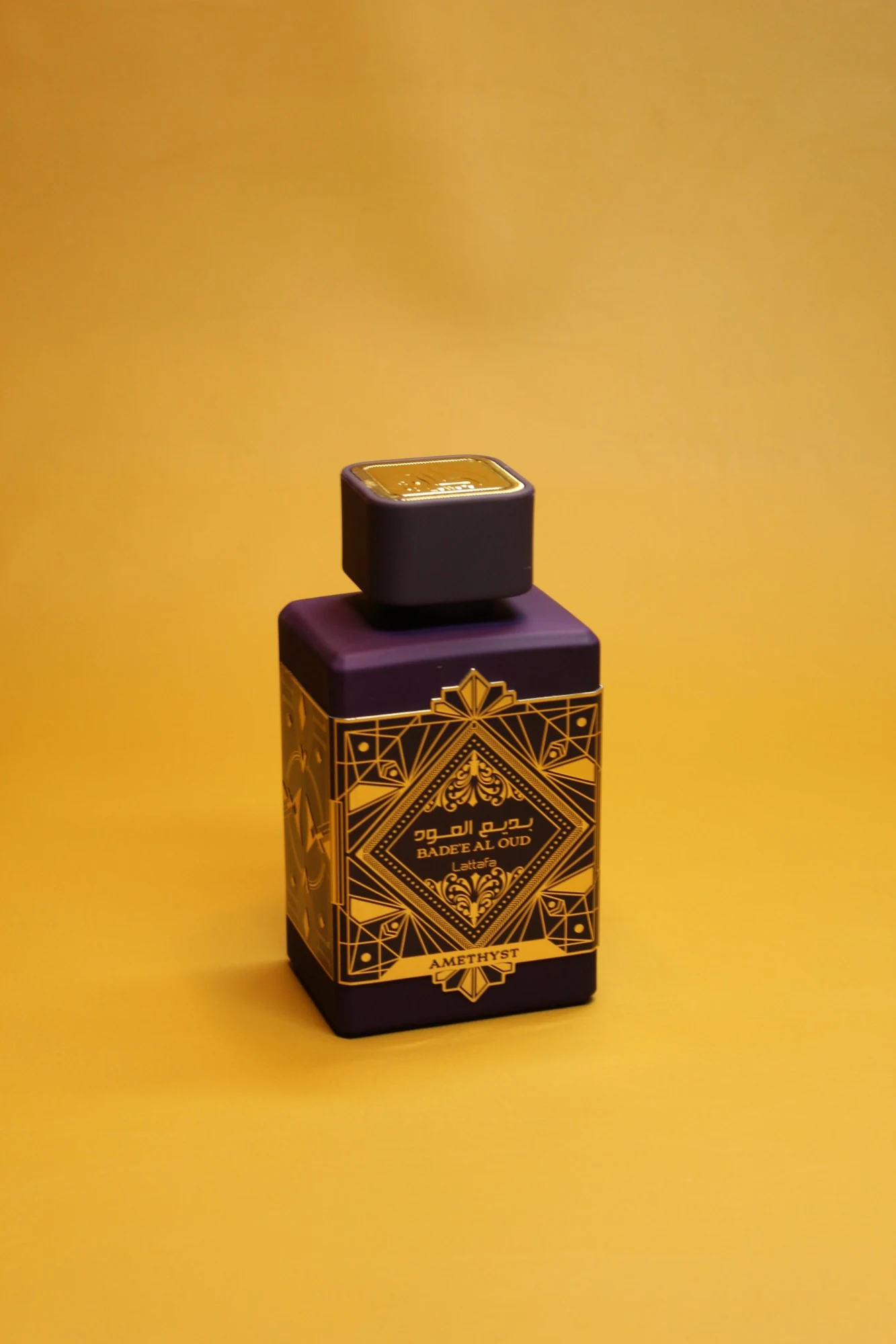 Badee al Oud Amethyst de Lattafa, frasco de 100 ml