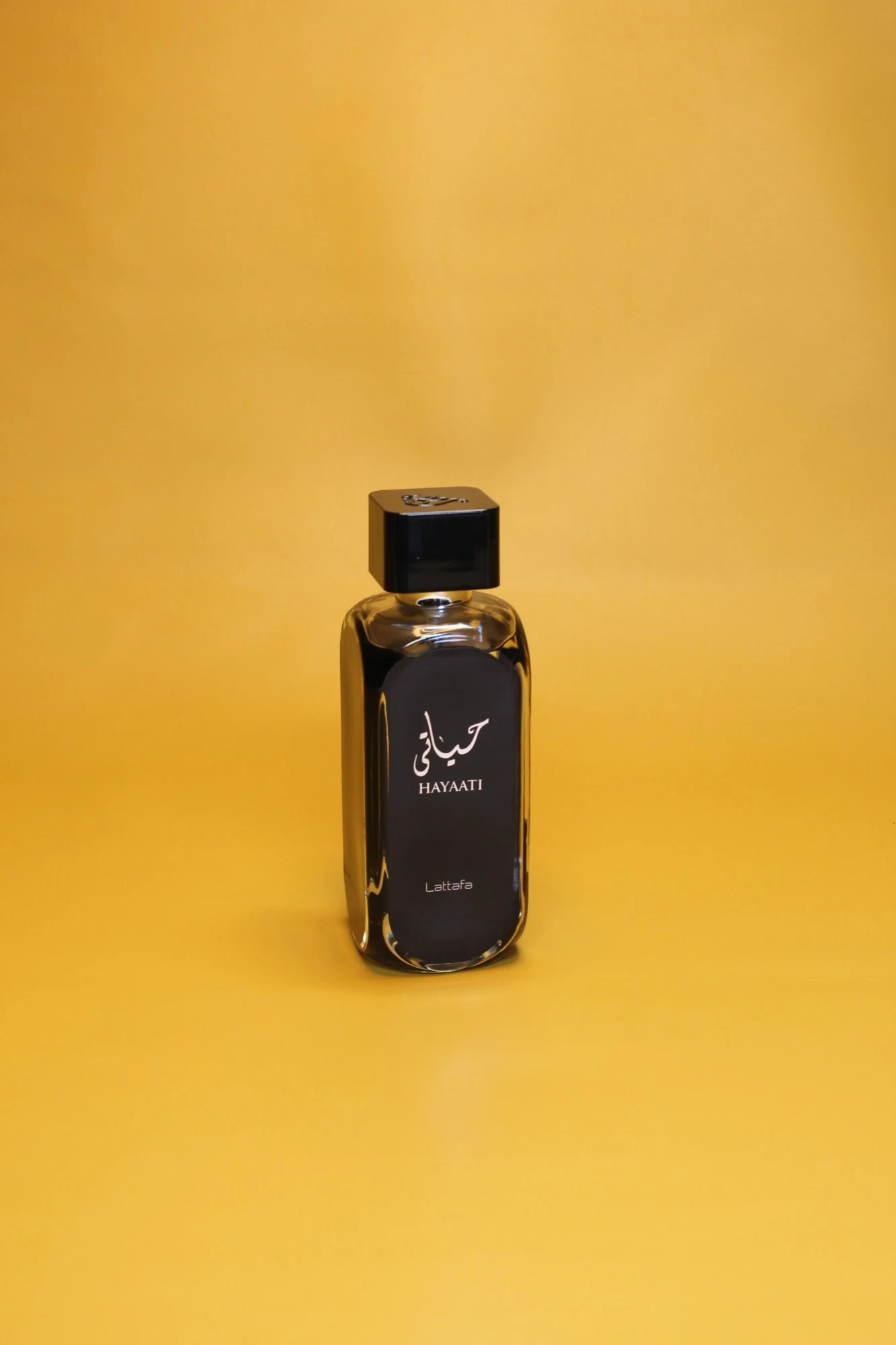 Hayaati Al Maleky de Lattafa, frasco de 100 ml